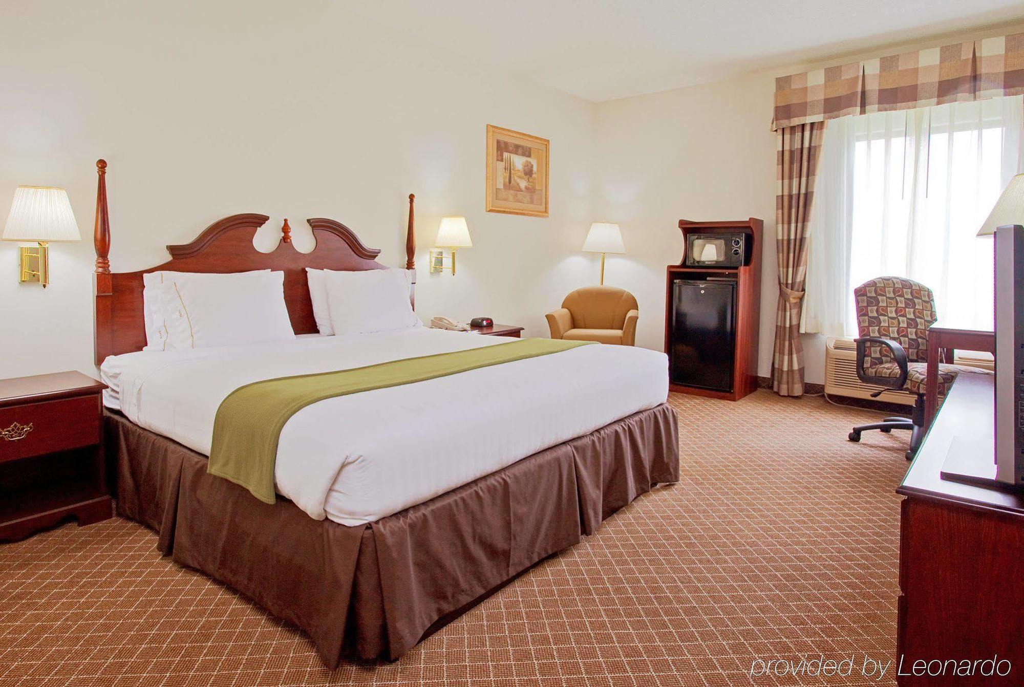 Holiday Inn Express Hotel & Suites Fort Payne By Ihg Zimmer foto